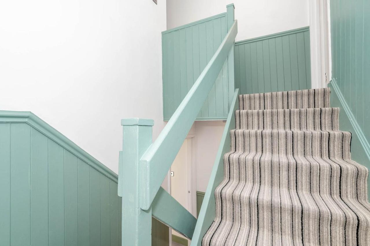 Luxury Urban Oasis In West Midlands Appartement Birmingham Buitenkant foto