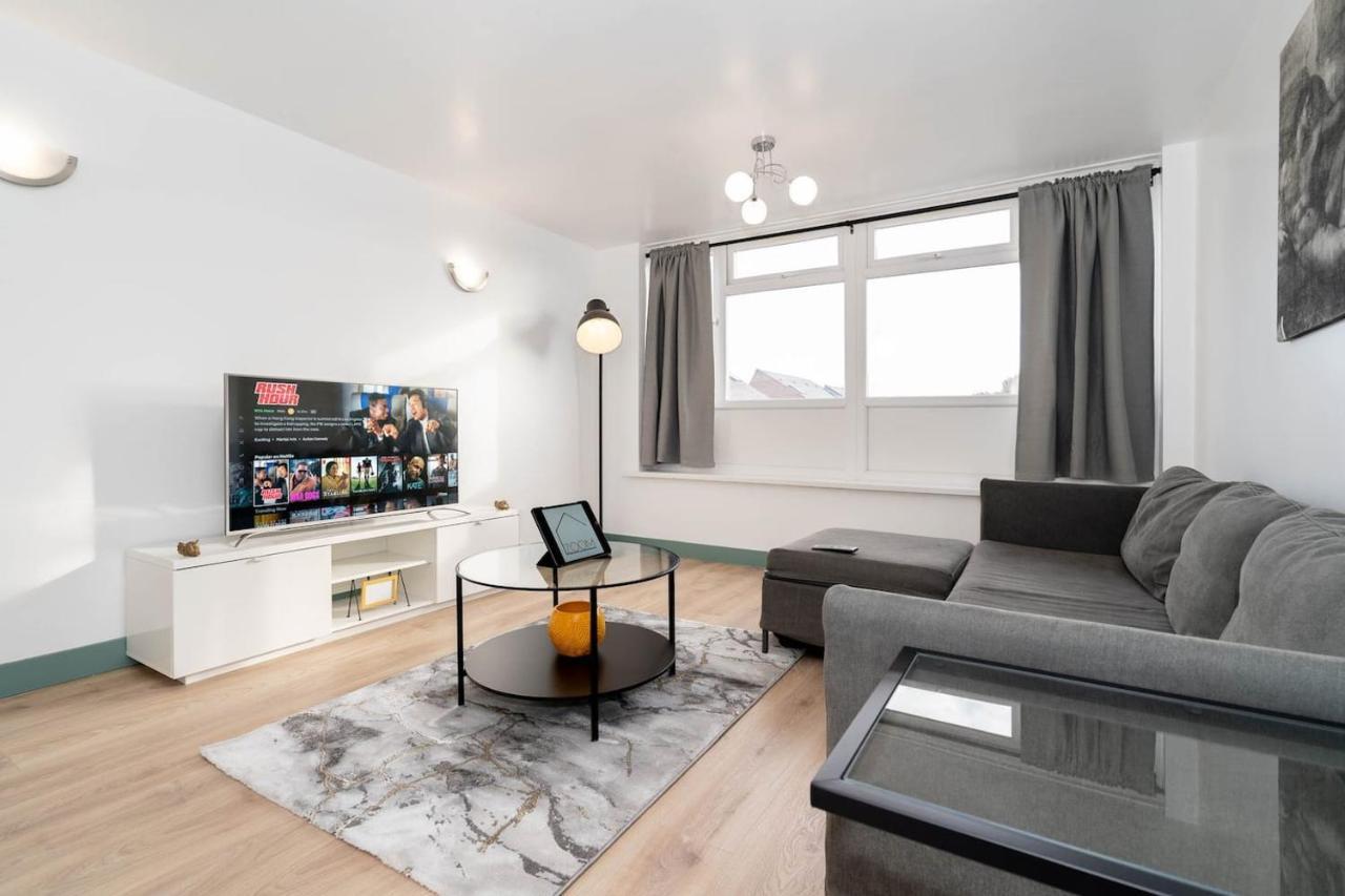 Luxury Urban Oasis In West Midlands Appartement Birmingham Buitenkant foto