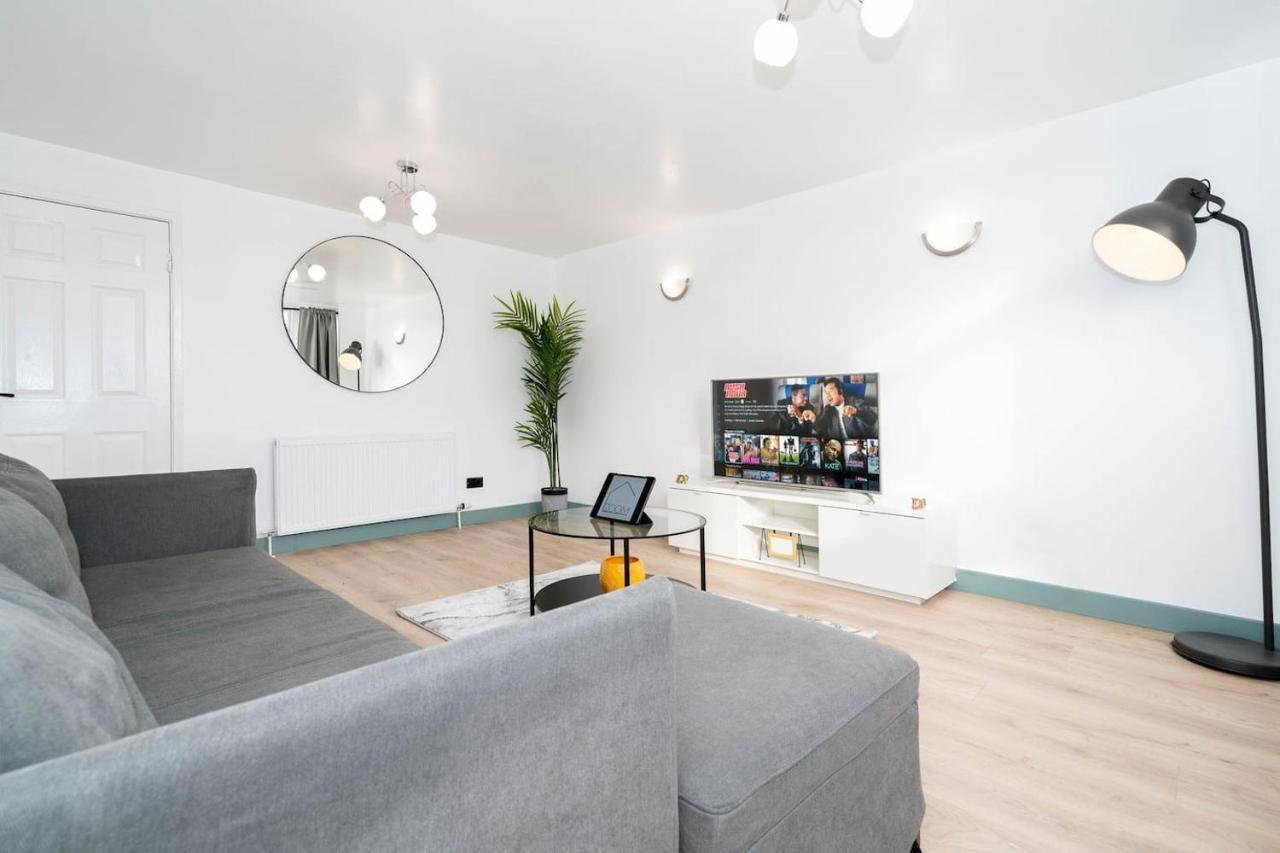 Luxury Urban Oasis In West Midlands Appartement Birmingham Buitenkant foto